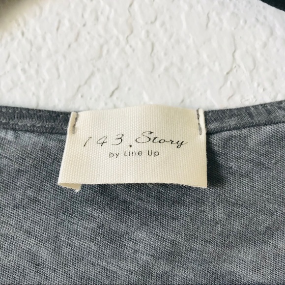 143 Story by lineup M burnout long sleeves ruffled gray shirt - Picture 3 of 6